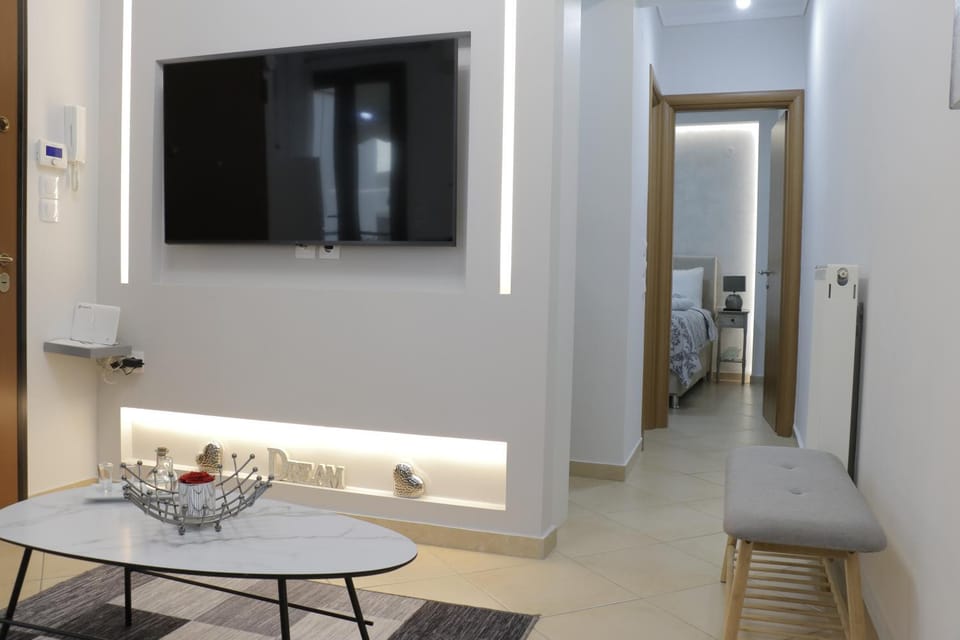 TV and multimedia, Living room, Bedroom