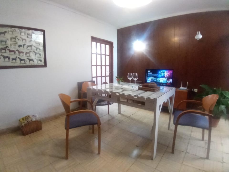 TV and multimedia, Dining area