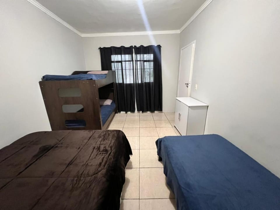 10 MIN AEROPORTO GUARULHOS House in Guarulhos