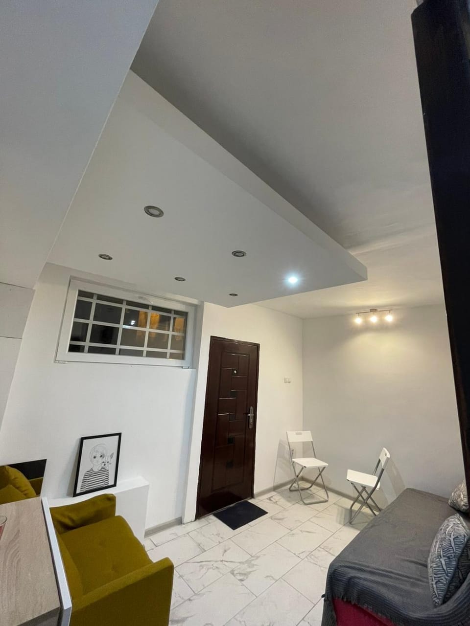 Living room, Seating area