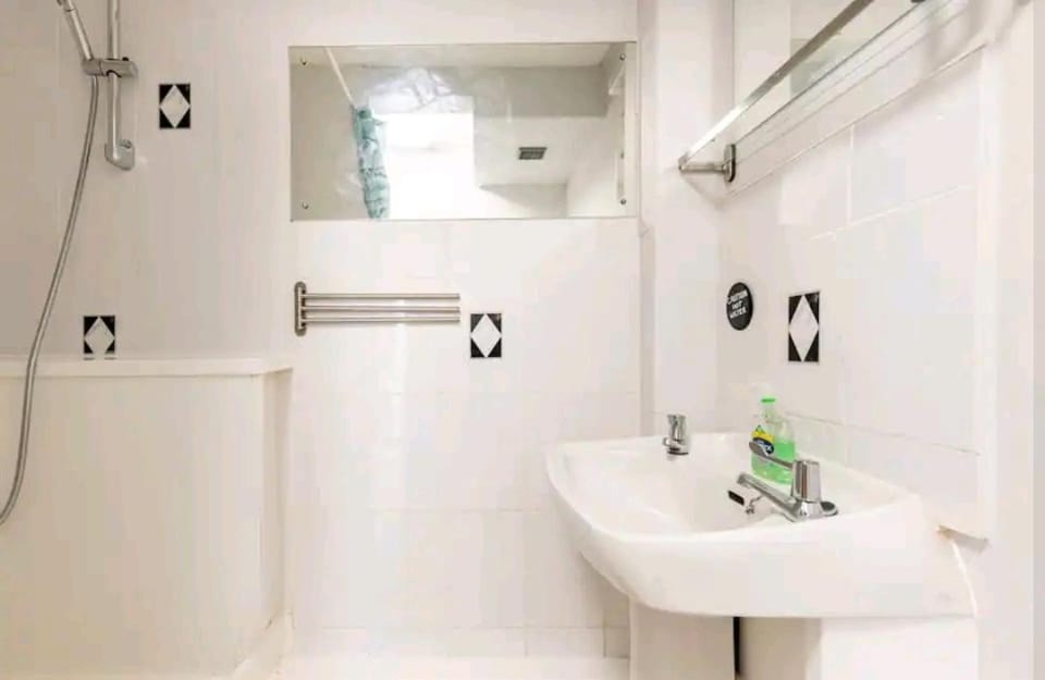 The Hideaway, Family apartment close to the beach. Apartment in Paignton