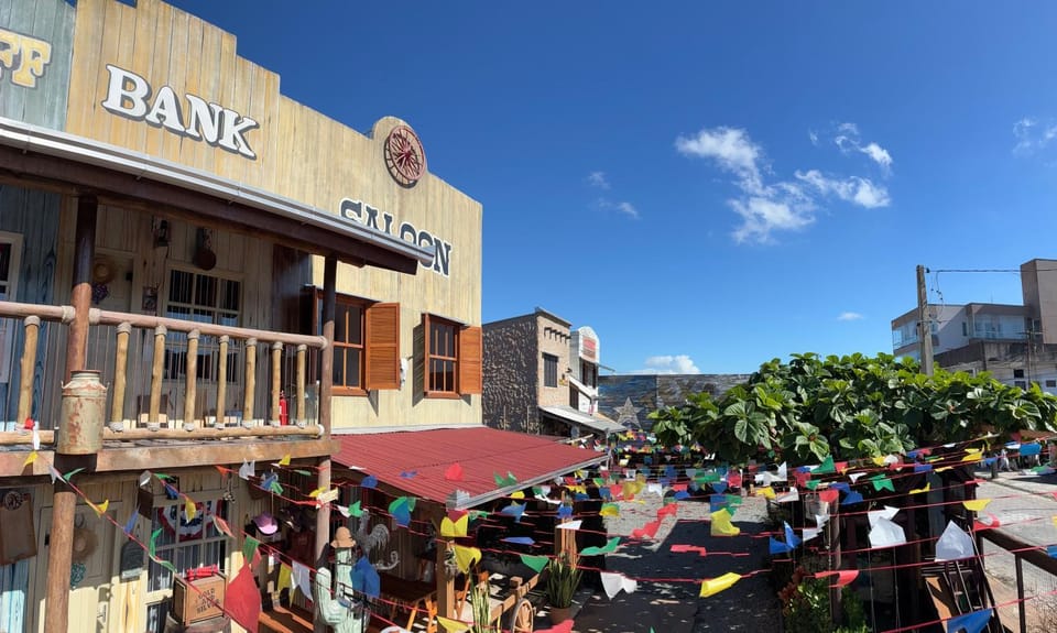 Pousada Vila do Cowboy Bed and Breakfast in Penha