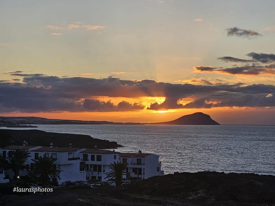 SUNRISE Seaview Balcon del Mar with glass veranda Apartment in Costa del Silencio
