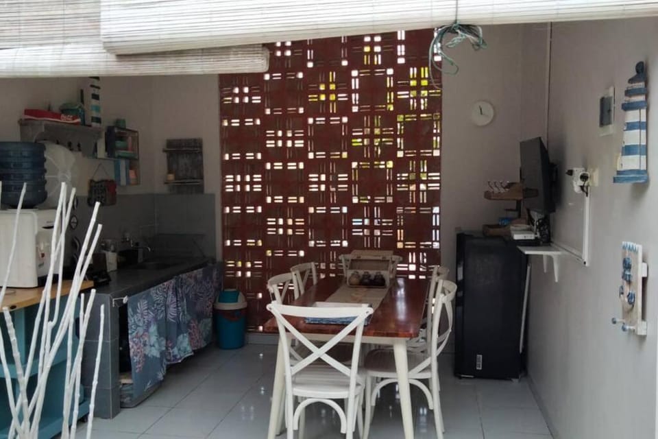 Communal lounge/ TV room, Dining area, kitchen