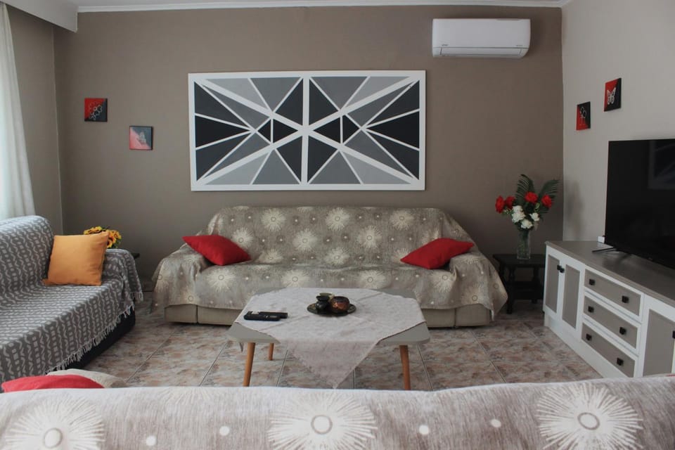 Apartments to nature A Apartment in Decentralized Administration of Macedonia and Thrace
