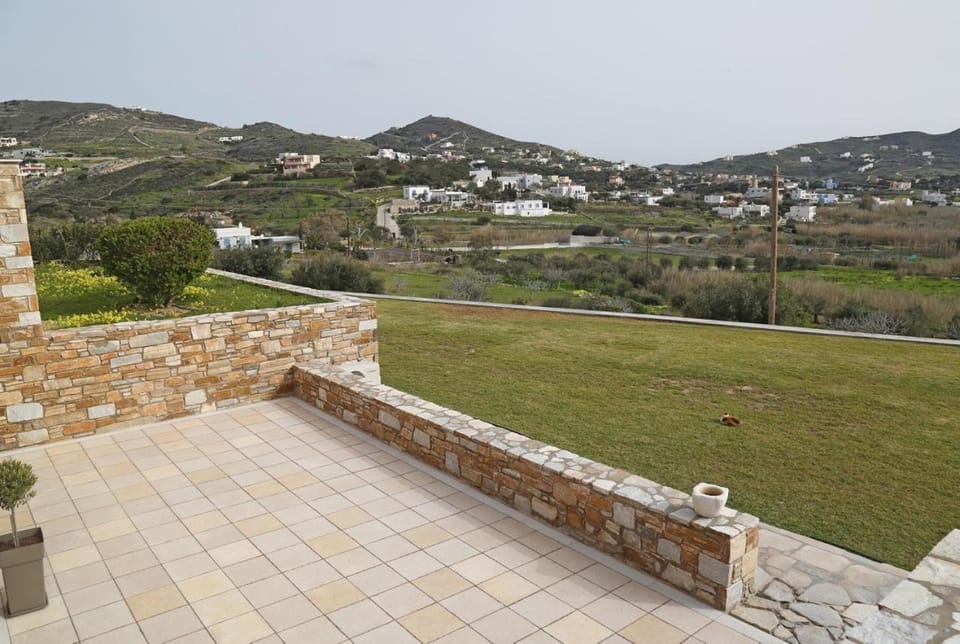 Property building, Garden, Mountain view