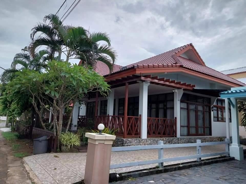 บ้านทรายแก้ว House in Thailand