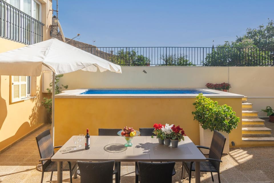Balcony/Terrace, Swimming pool