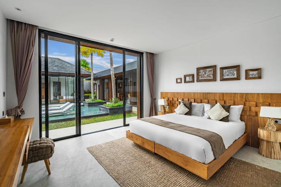 Bed, View (from property/room), Bedroom, air conditioner