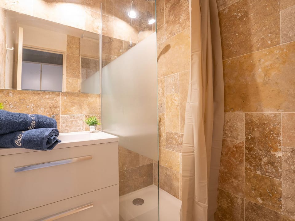 Apartment L'Esquinade - G3 033 by Interhome Apartment in Saint-Raphael