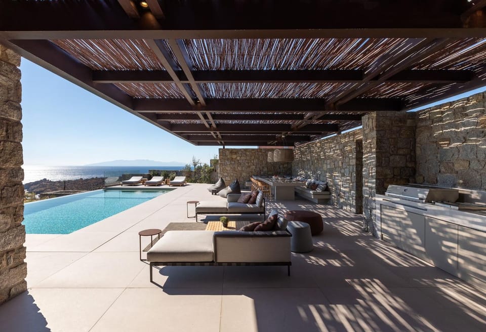 BBQ facilities, Balcony/Terrace, Seating area, Swimming pool