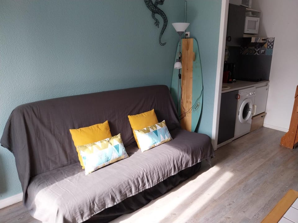 Biscarrosse-plage jolie maisonnette avec terrasse privative - 200m de la plage Apartment in Biscarrosse