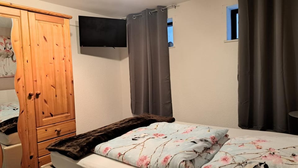 Ferienwohnung Jasmin in Schönau bei Heidelberg FEWO 4 Souterrain Apartment in Baden-Württemberg