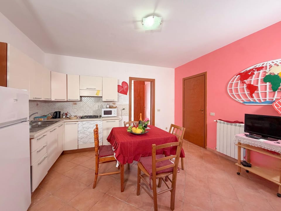 LES PETITES MAISONS Maison rouge Apartment in Campania
