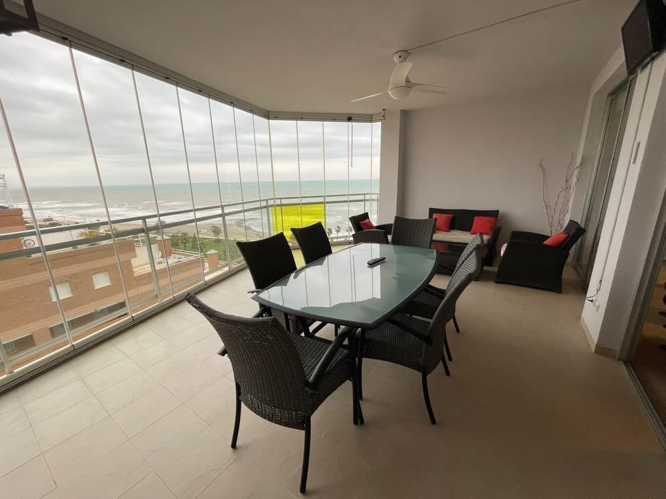 Ático vistas lujo 2 Magic World Apartment in Valencian Community