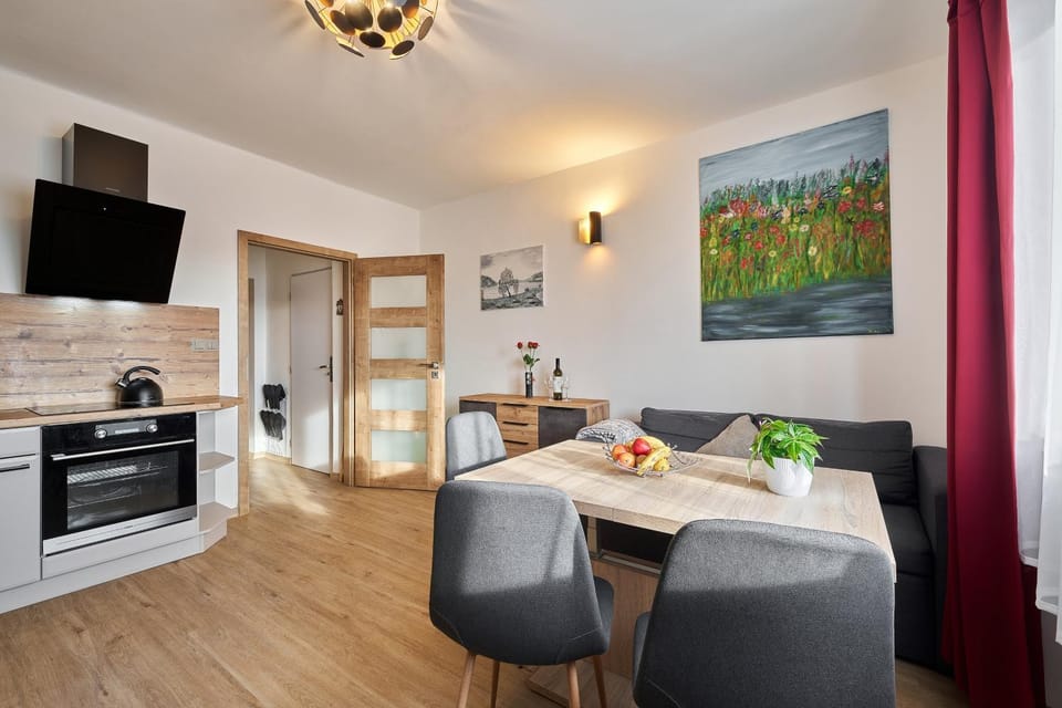 Kitchen or kitchenette, Living room, Seating area
