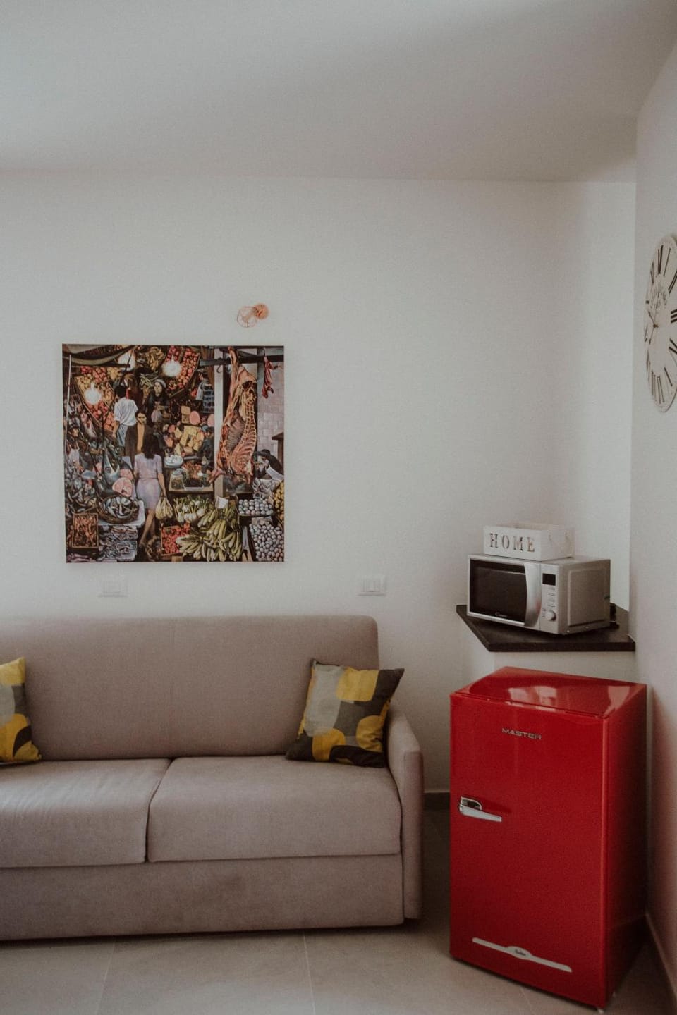 Communal lounge/ TV room, TV and multimedia, Living room, Seating area