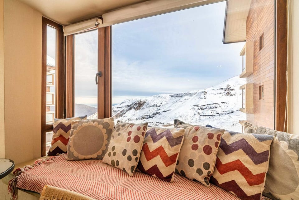 HOM I Edificio El Plomo I SKI-OUT I Valle Nevado EP607 Apartment in San Jose de Maipo