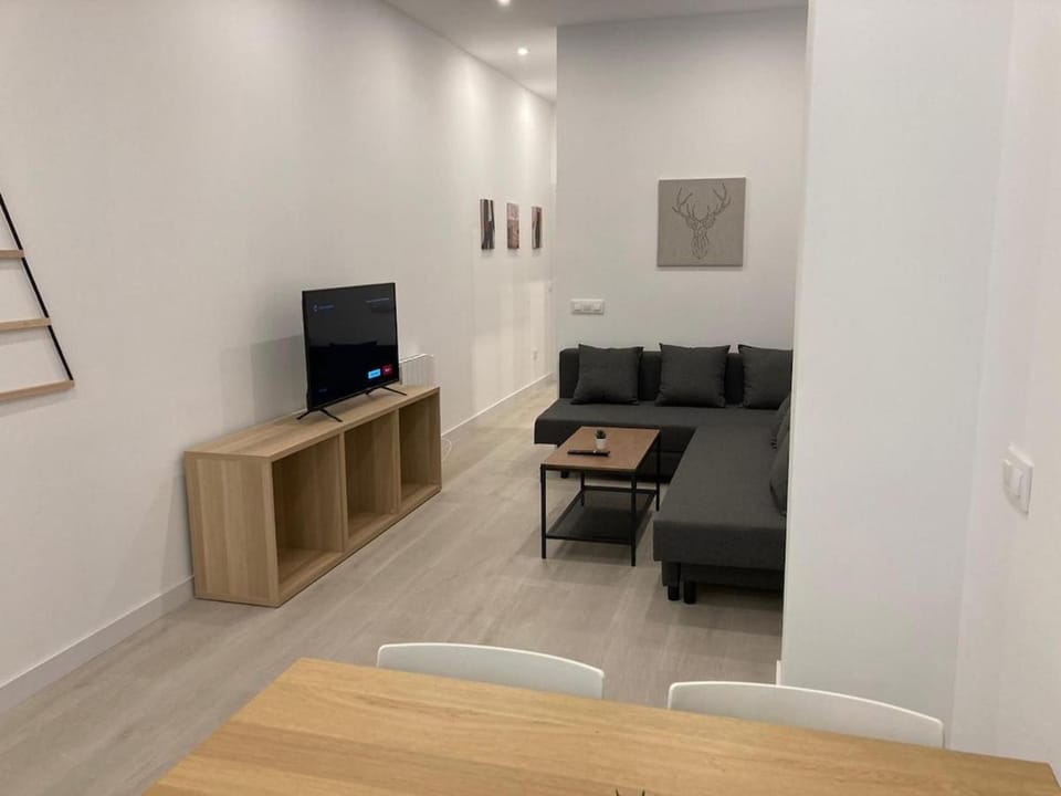 Communal lounge/ TV room, Living room
