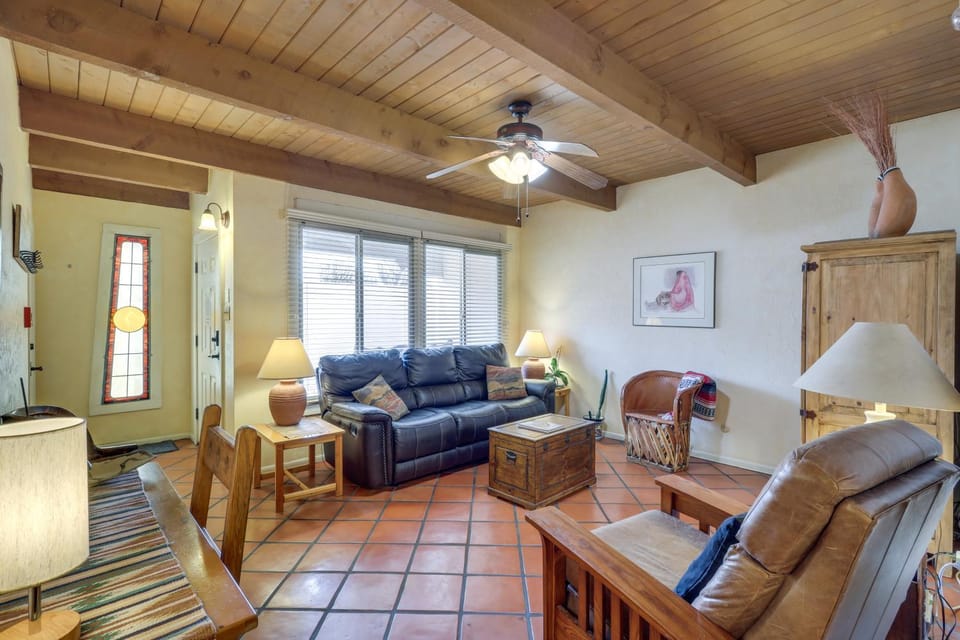 Cozy Southwest Style Santa Fe Condo! House in Santa Fe