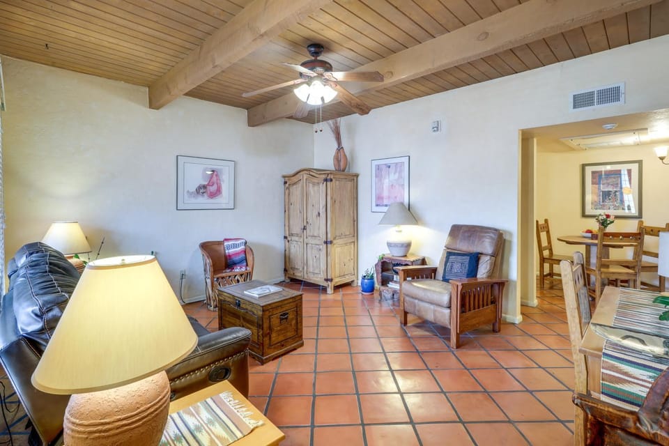 Cozy Southwest Style Santa Fe Condo! House in Santa Fe