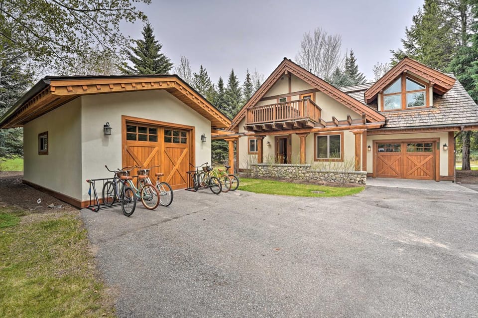 Serene Sun Valley Home w/ Hot Tub & Mtn Views House in Ketchum