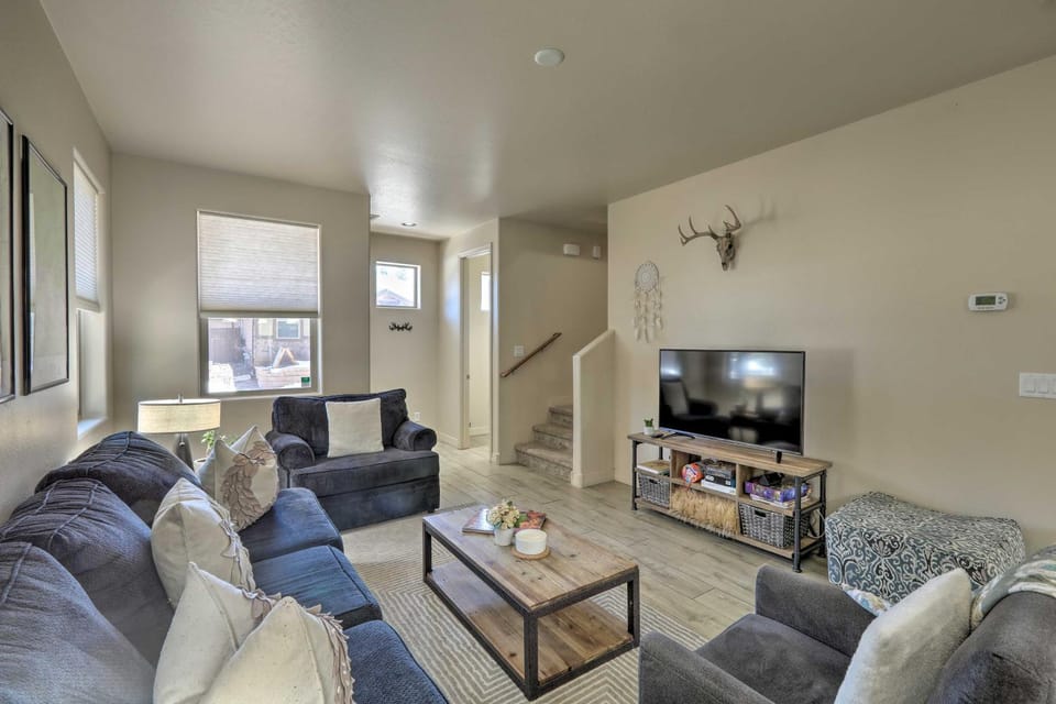 Centrally Located Flagstaff Vacation Home w/ Patio House in Flagstaff