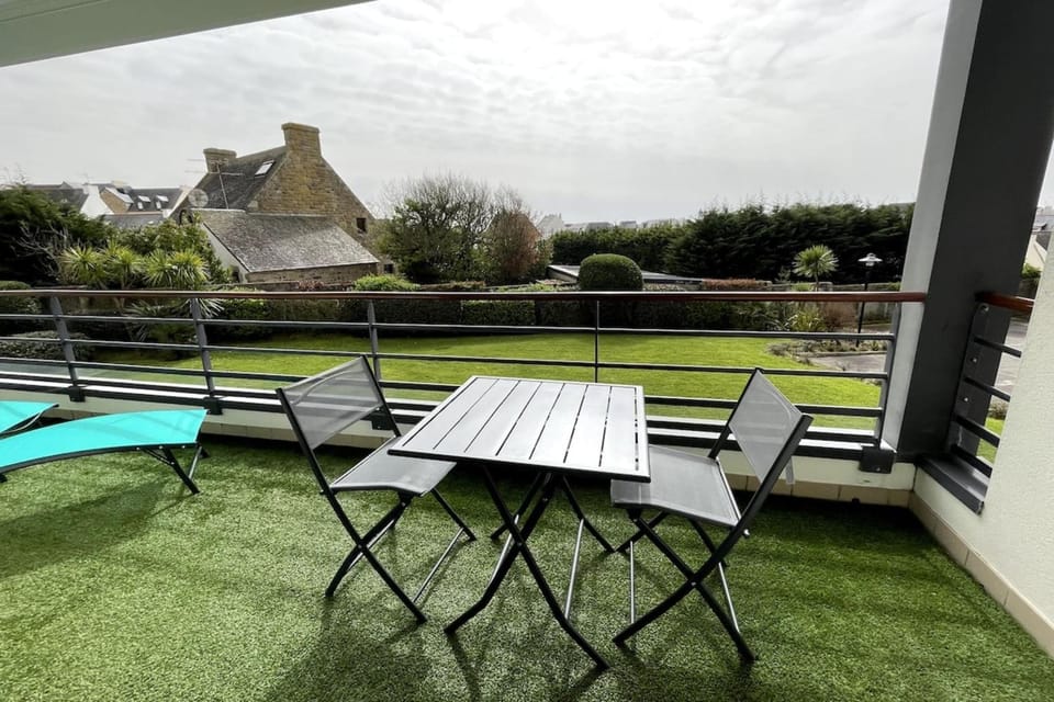 Superb apartment in a 3 city center residence Apartment in Quiberon