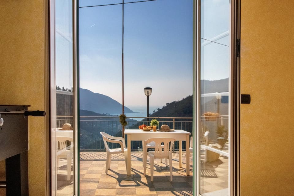 Patio, Balcony/Terrace, Mountain view, Sea view