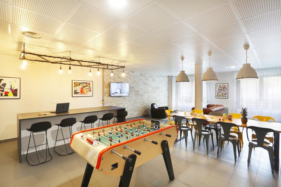 Communal lounge/ TV room, TV and multimedia