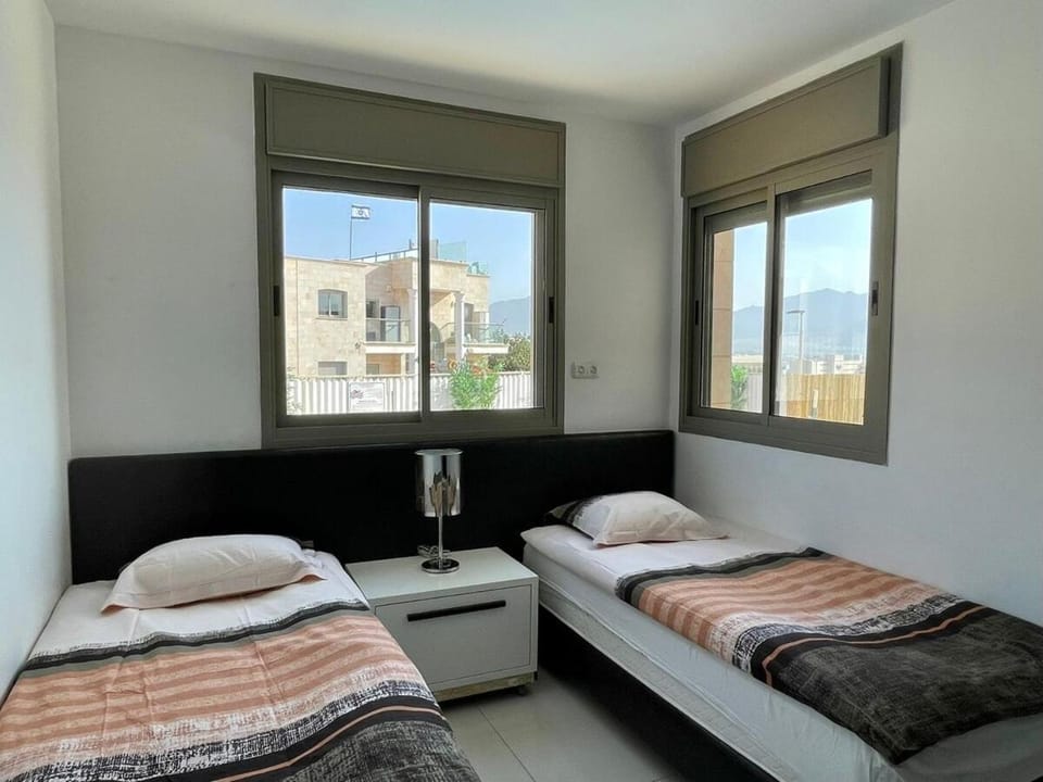 PRIVATE POOL, 3BR GARDEN APARTMENT, AQUARELLE Apartment in Eilat