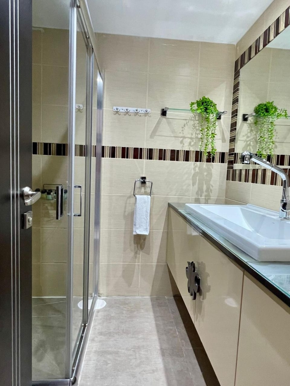 PRIVATE POOL, 3BR GARDEN APARTMENT, AQUARELLE Apartment in Eilat