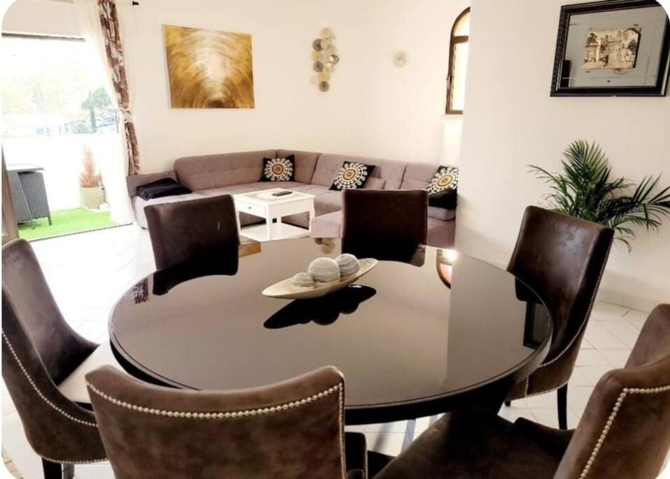 Blue Algarve Apartment in Albufeira