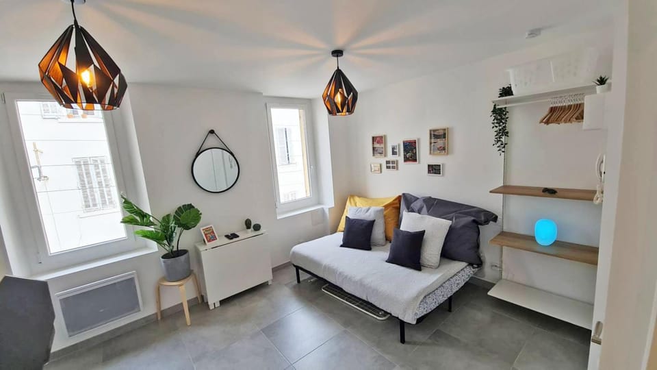 MaxBnb - Studio Cozy - Climatisé - WiFi Fibre - 10 min à pied Gare -3- Apartment in Toulon