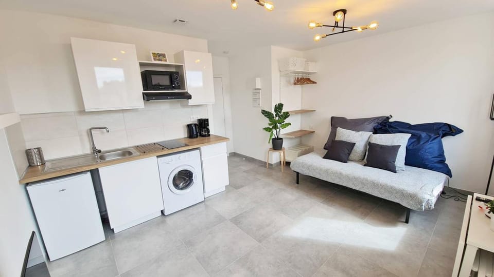 MaxBnb - Studio Cozy - Climatisé - WiFi Fibre - 10 min à pied Gare -4- Apartment in Toulon