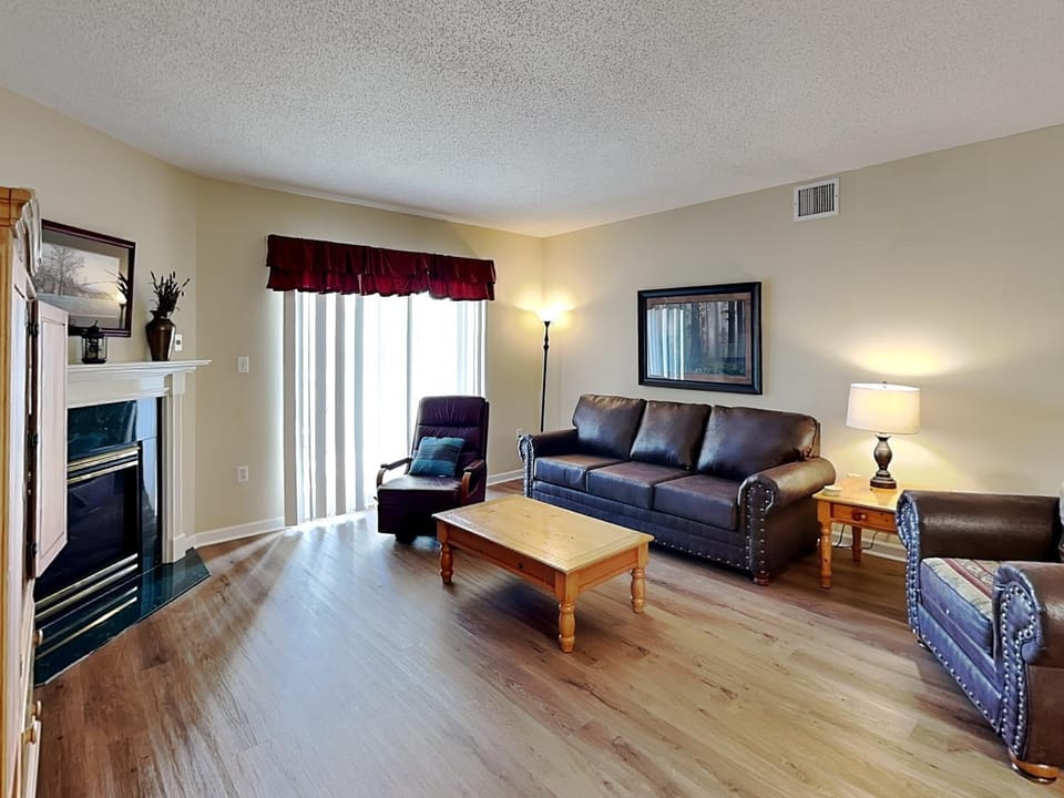 Pigeon Forge Dream Whispering Pines 423 Apartment in Pigeon Forge