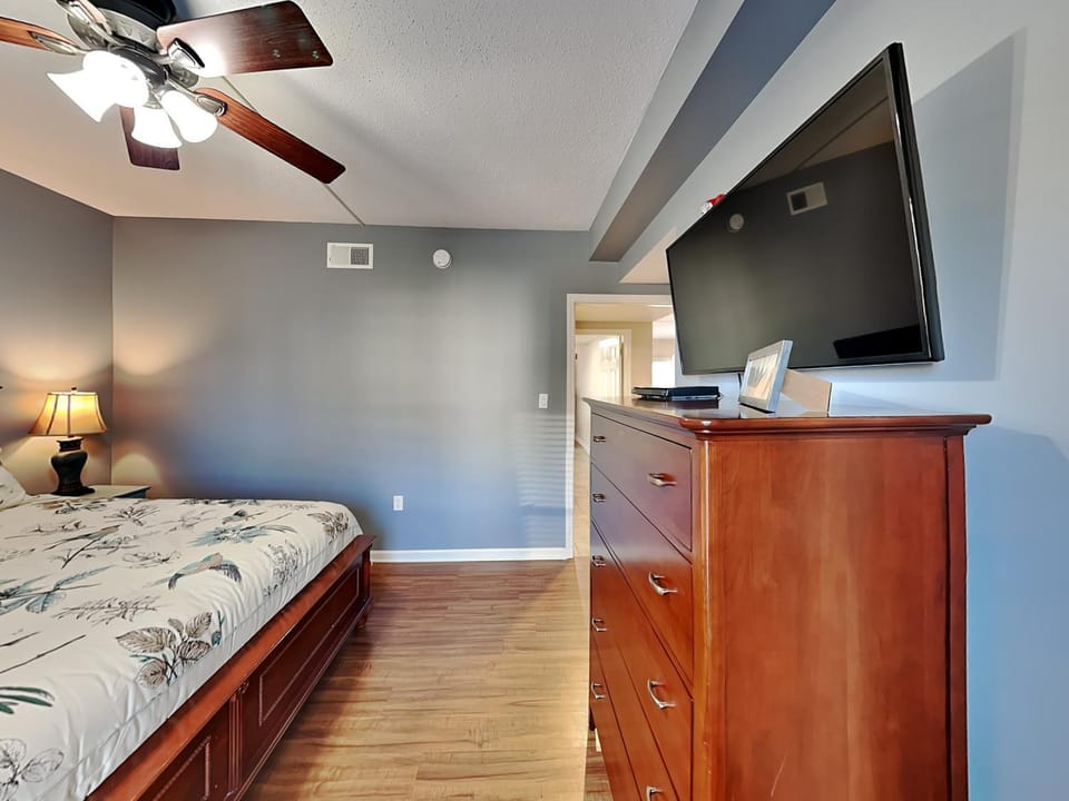 Smoky Mountain Bliss Whispering Pines 323 Apartment in Pigeon Forge