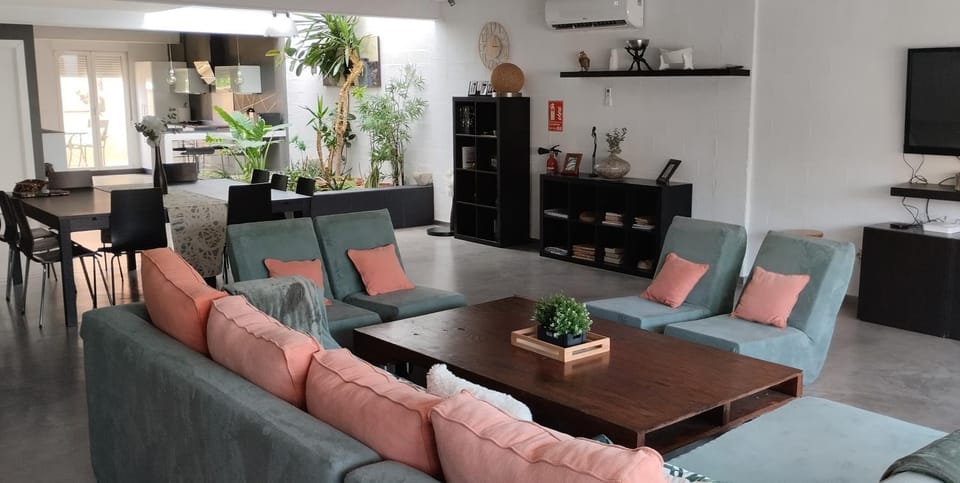 Seating area