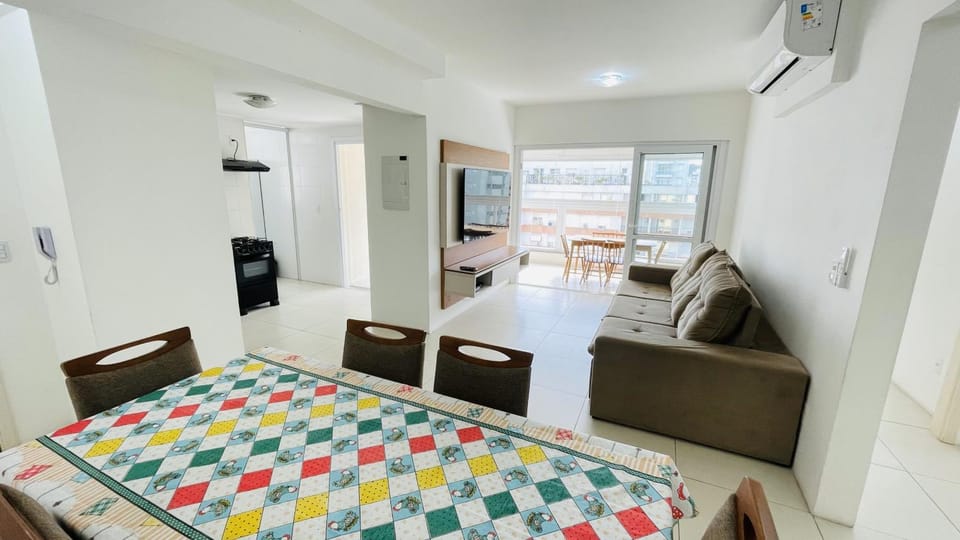 100m Praia Pitangueiras 3Q com Ar Churrasqueira 2 Vagas LP13 Apartment in State of São Paulo