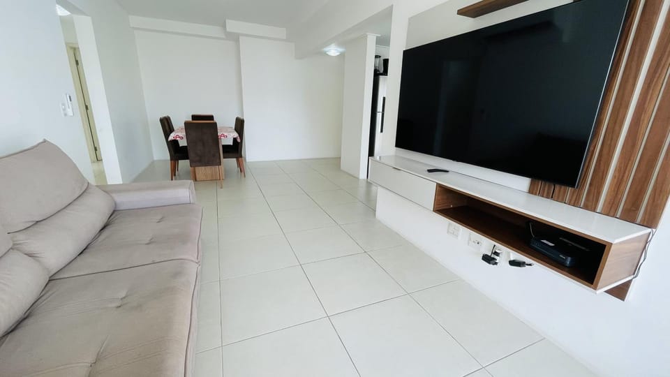 100m Praia Pitangueiras 3Q com Ar Churrasqueira 2 Vagas LP16 Apartment in State of São Paulo