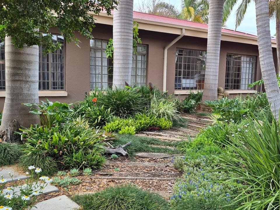 Bendor Garden Flat Apartment in South Africa