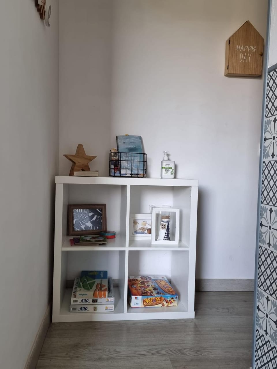 Game Room, Lobby or reception, hair dresser