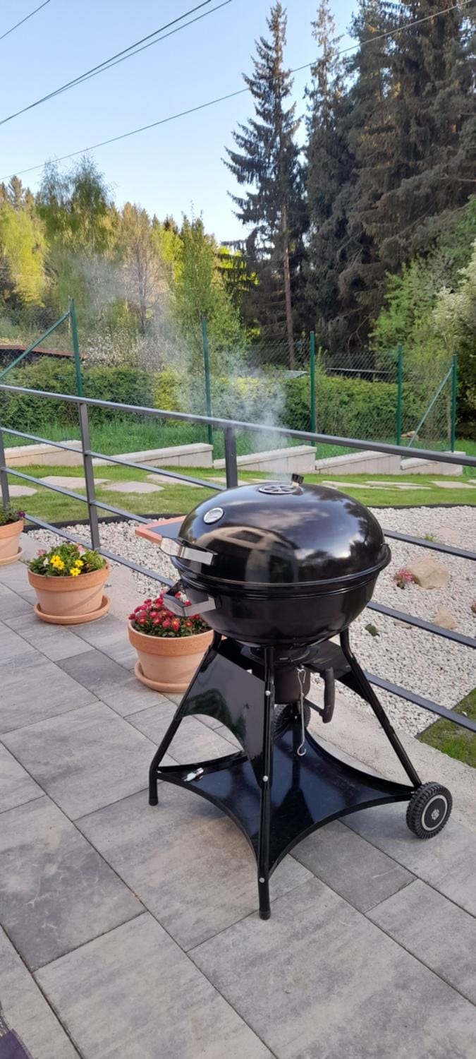 BBQ facilities, Balcony/Terrace, Garden view