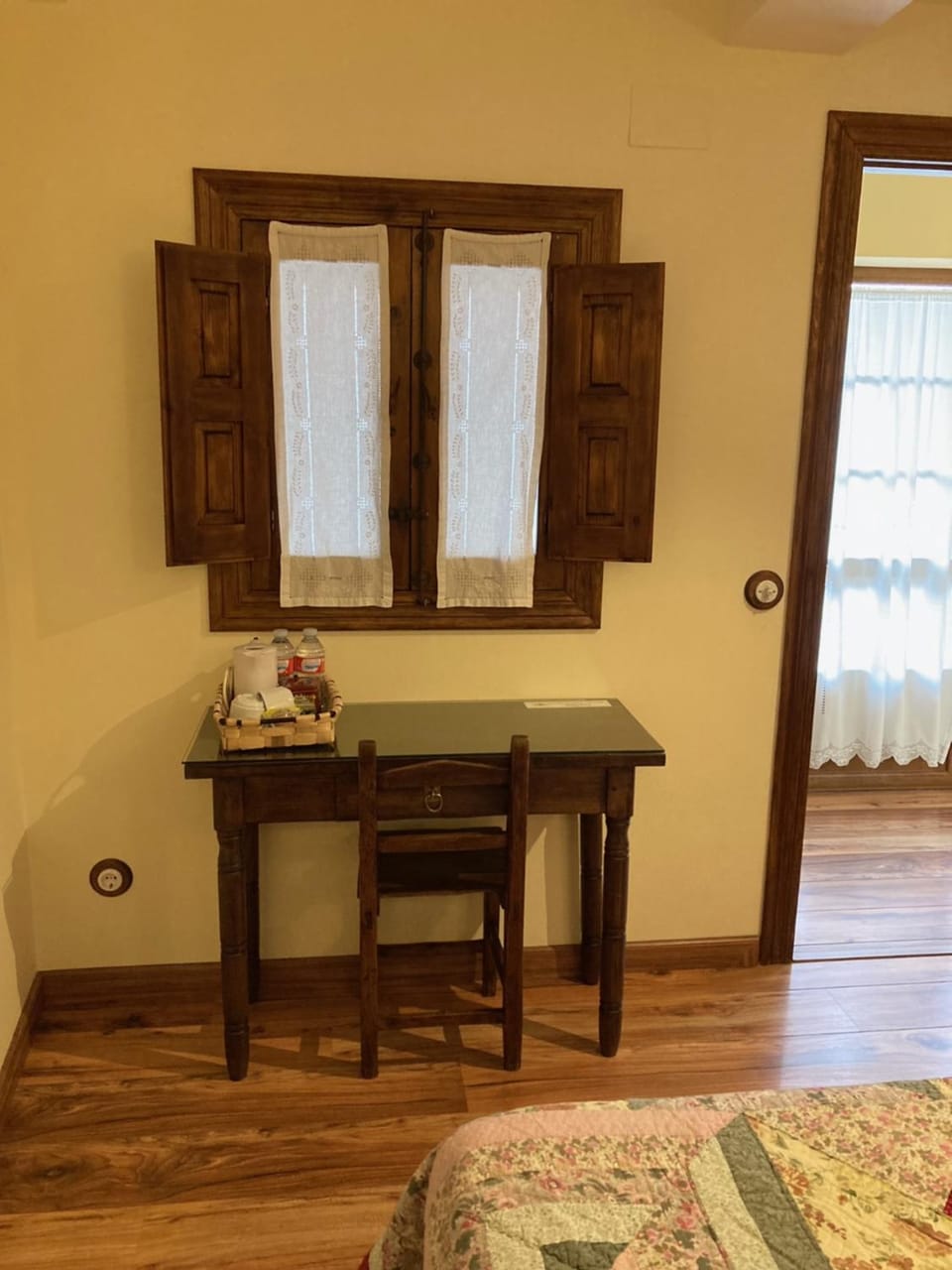 Coffee/tea facilities