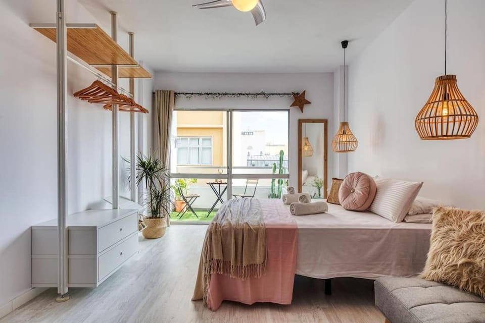 Ca'Rosa - See the Sea Las Canteras Beach Apartment in Las Palmas de Gran Canaria