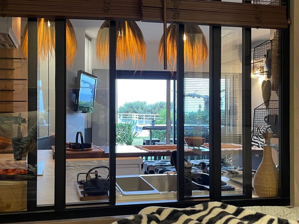 La Rose Rouge Apartment in Saint-Raphael