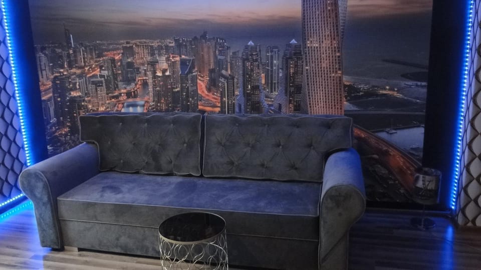 DUBAI MARINA DE LUX Apartment in Poland