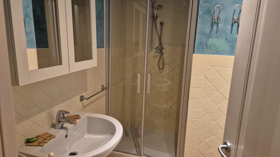 Hotel Le Tre Stazioni Hotel in Genoa