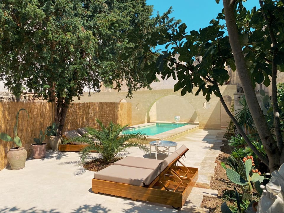 Day, Garden, Garden, Solarium, Garden view, Swimming pool, Swimming pool