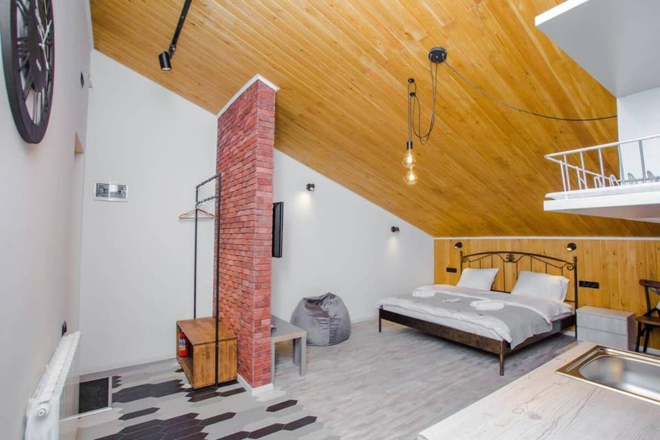 Top Location Cozy Wooden Ceiling Apt - by Wehost Apartment in Tbilisi, Georgia